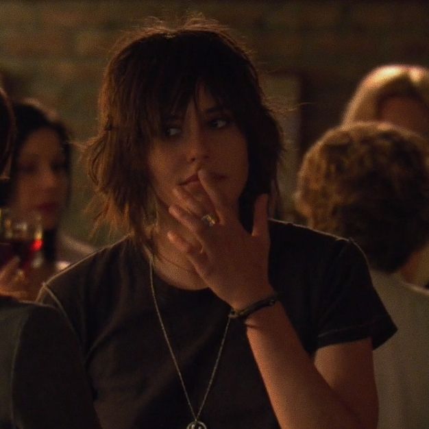 M0IRASFATUM's tweet photo. — gina gershon x ( katherine moennig ) https://t.co/s0MNSG5dPx
