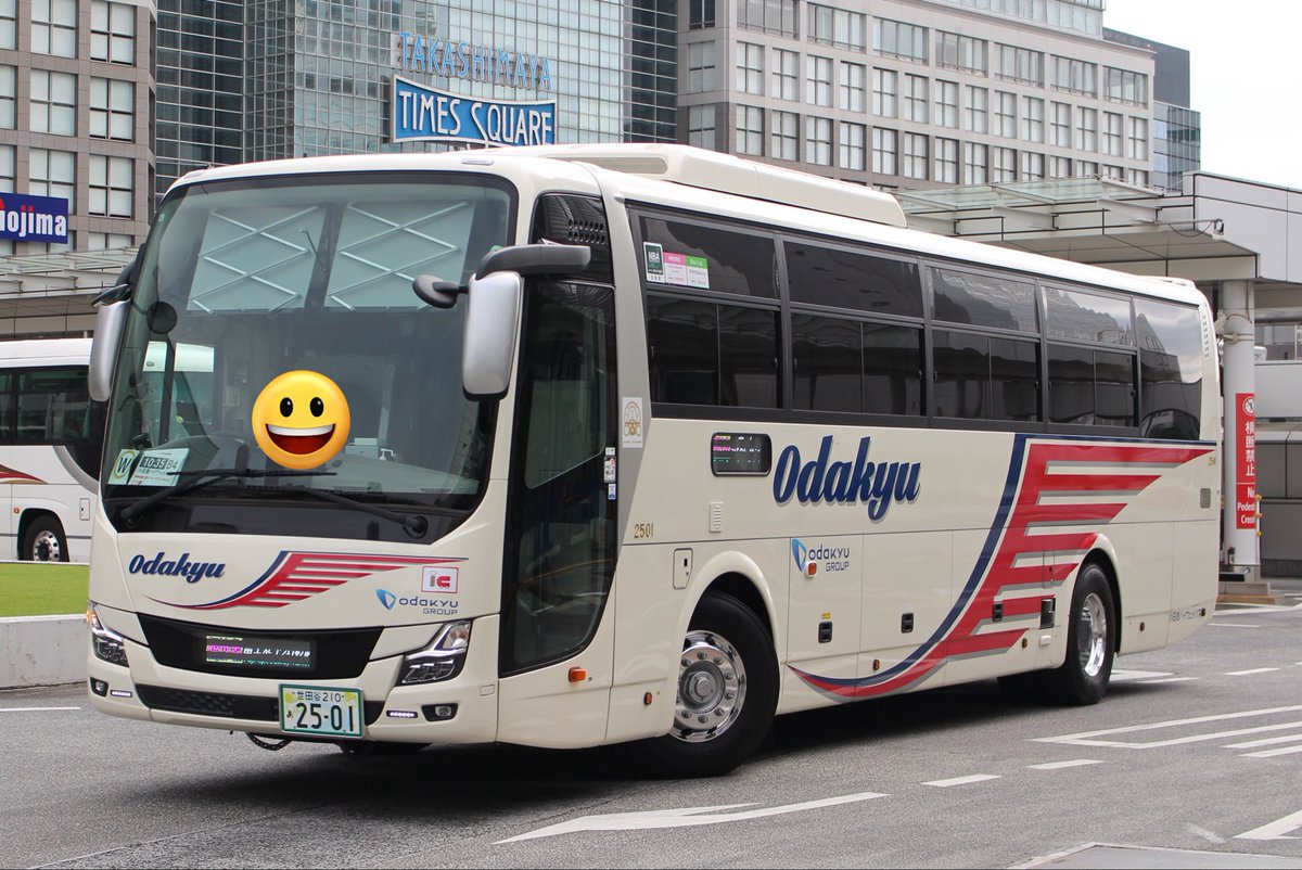 OhF3hnn's tweet photo. ㊗️バスタ新宿開業10周年
その5
フジエクスプレス
京王バス
小田急ハイウェイバス
西武バス https://t.co/PXoaMHYZd9