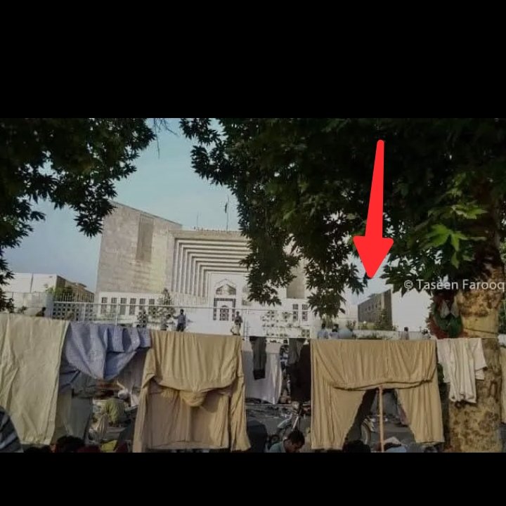 YAسiR AwAn tweet media