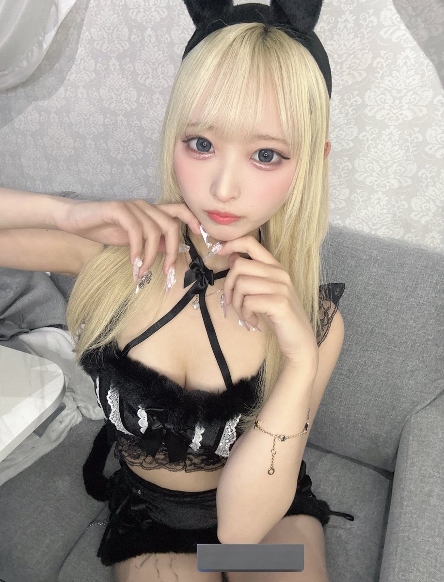 凸守らん tweet media