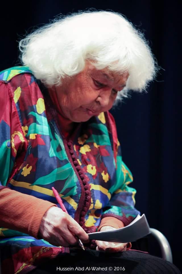 NawalElSaadawi1's tweet photo. "لا تحدثني عن الأخلاق والفضيلة في مجتمع يموت فيه الناس من الجوع أو القهر. لا يمكن بناء مجتمع أخلاقي على أساس من الظلم الاقتصادي والاجتماعي." - نوال السعداوي https://t.co/yEmWnWHKTf