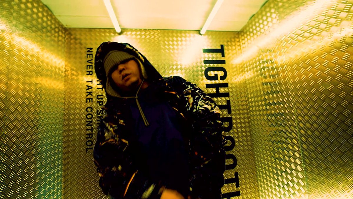 ephemeral_w2lg's tweet photo. BES & TIGHTBOOTH
“IT'S MY STEEZ”
prod. ENDRUN
(2026)
Pen先はまるでIce pickの様に尖ってる
ノートに事実のインク突き刺す
俺だけのパンチラインになる
MV → https://t.co/DduyqFvEru
#BES #ENDRUN #TIGHTBOOTH https://t.co/uWaK76sX7K