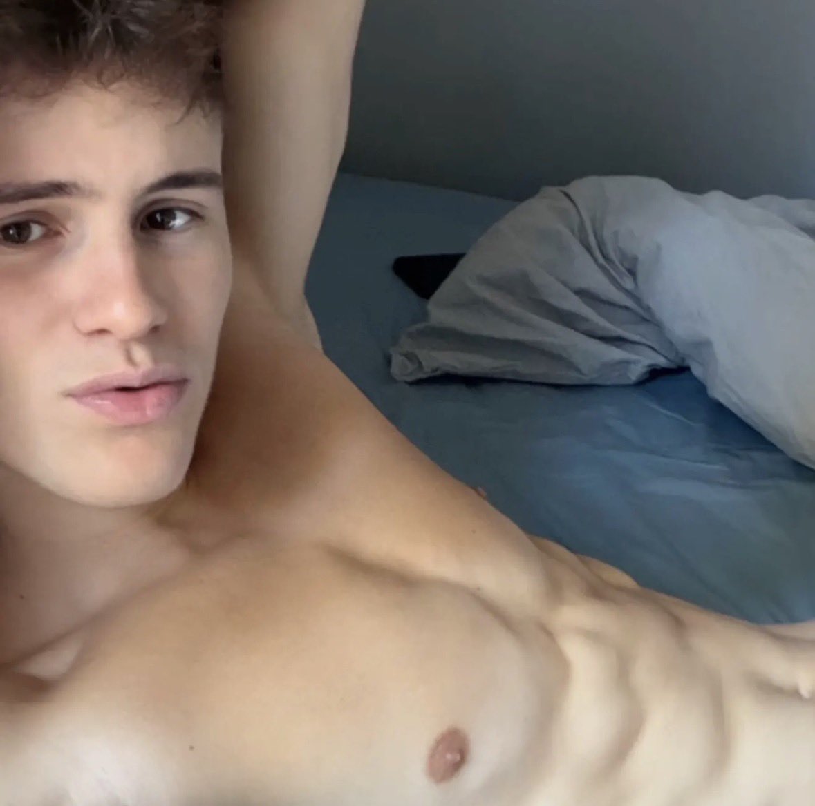 イケメン🇪🇺 tweet media