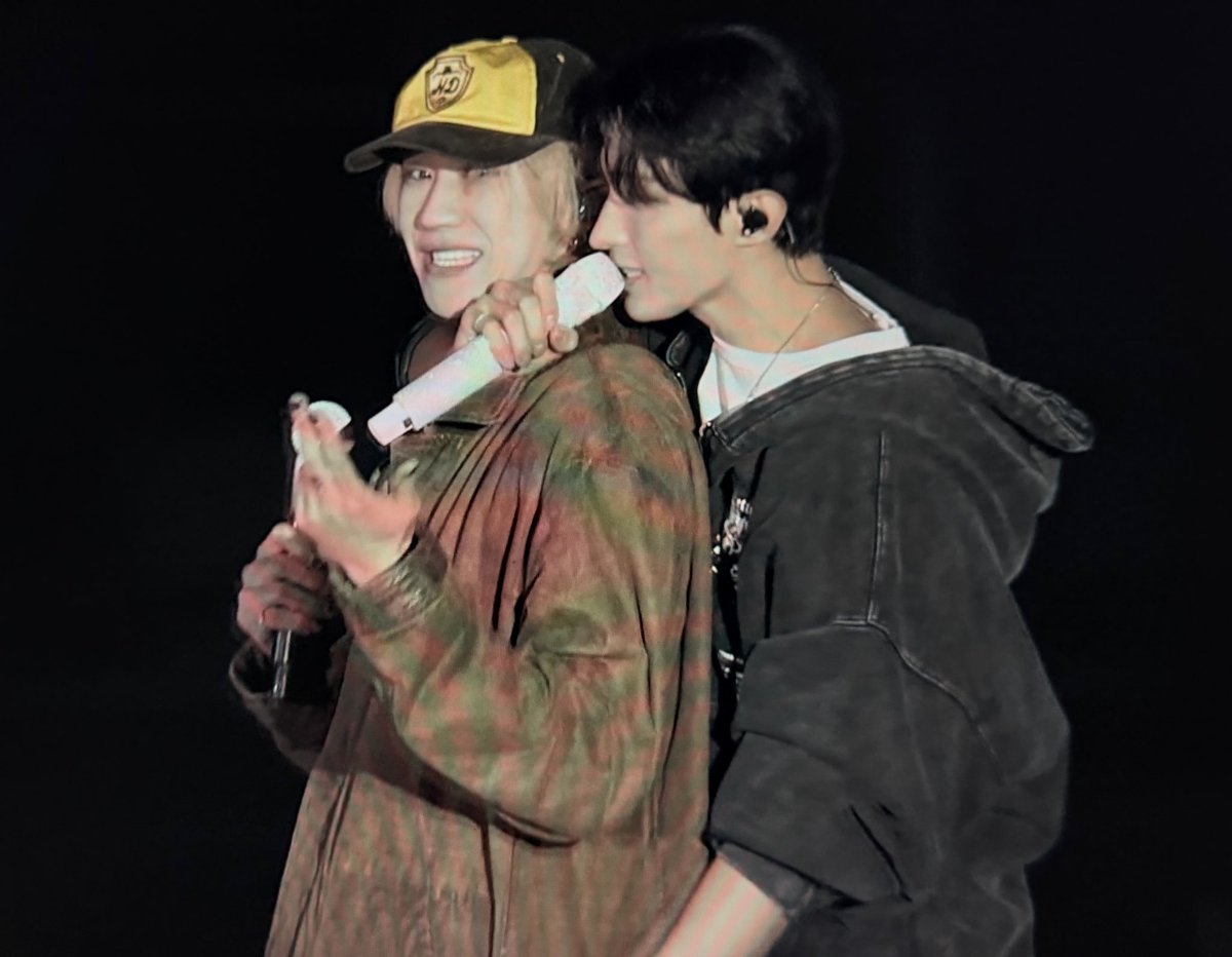 𝒔𝒉𝒊𝒏 tweet media