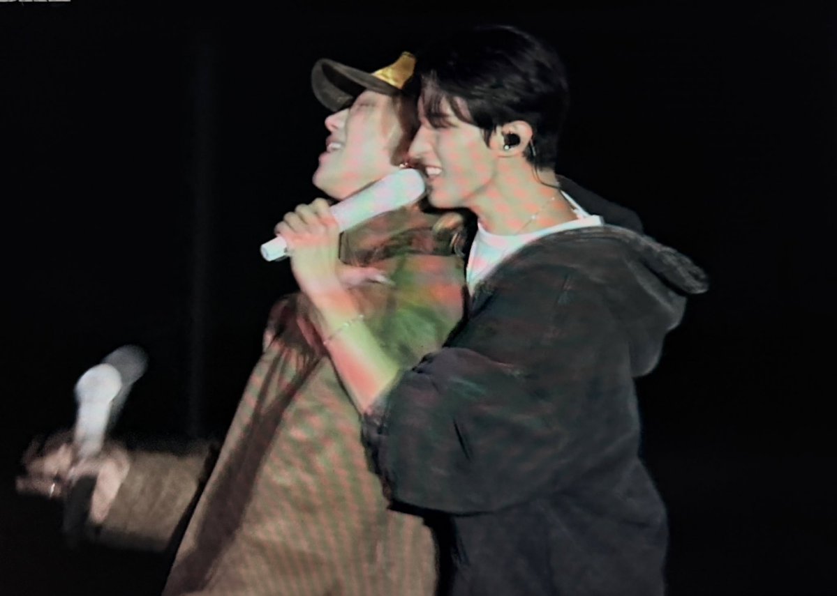 𝒔𝒉𝒊𝒏 tweet media