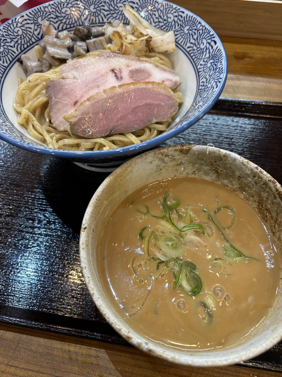 102DEF a.k.a.でぃぎん♪@麺・愛 Trust🍍 tweet media