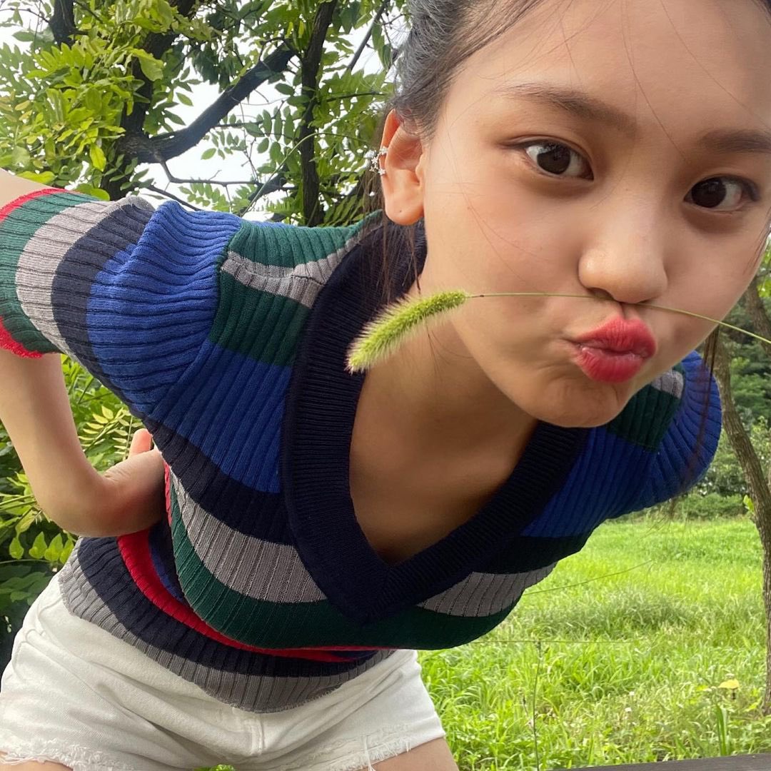 김예원 얼굴 tweet media