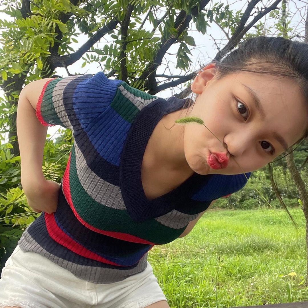 김예원 얼굴 tweet media