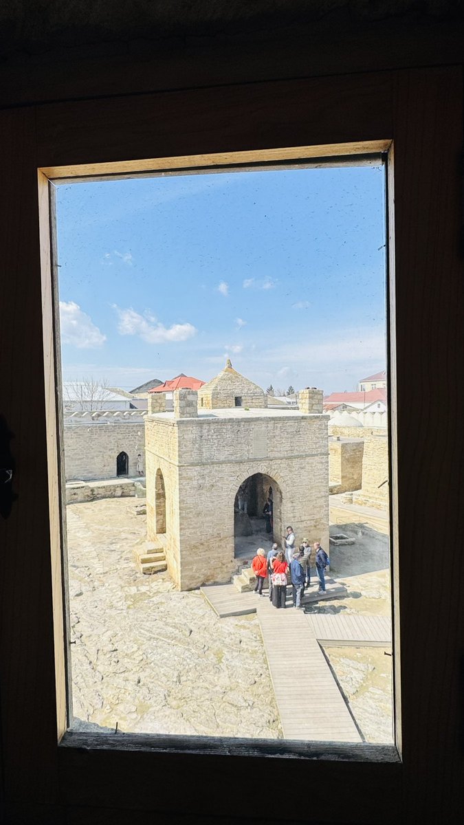 theabhayk's tweet photo. Mahā Jvālā Jī Temple (also known as Ateshgah) of Surkhani, #Baku. Historical evidence indicates that Baku received its name from the Vedic people who called this place Bagavān/Bagawān/Baguān/Bhagavān. For instance, during the Sasanian rule (224-651 CE) it was called Bagavan. https://t.co/JowOcpcqM7