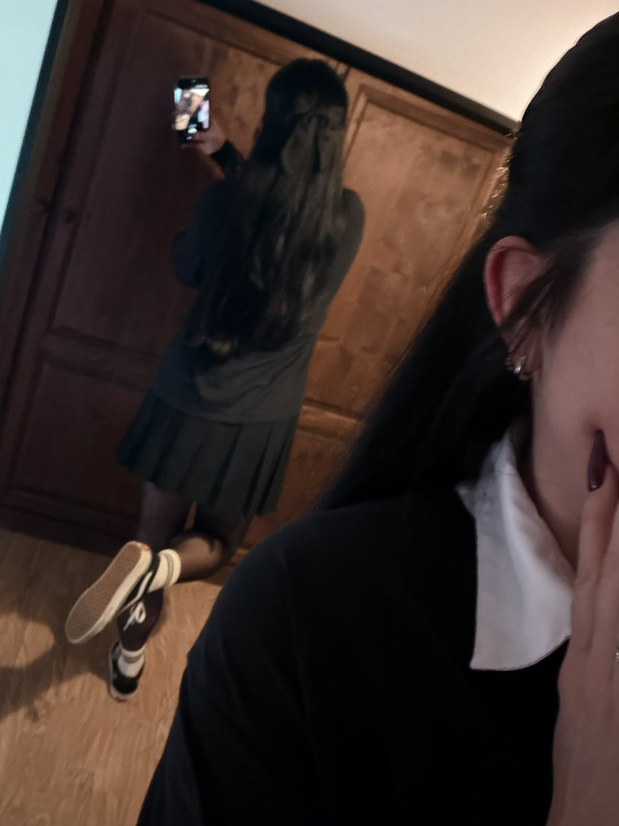 Charly 🖤 tweet media