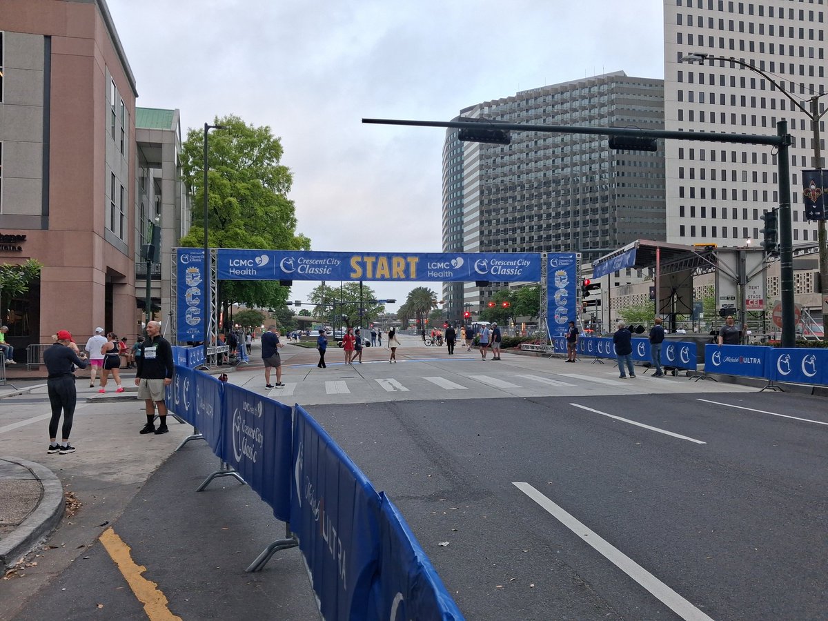 JE2Edition's tweet photo. 2026 Crescent City Classic 10K  #ccc10k https://t.co/pfkMtT0txA