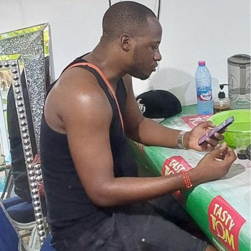 OLMECA🥃 tweet media