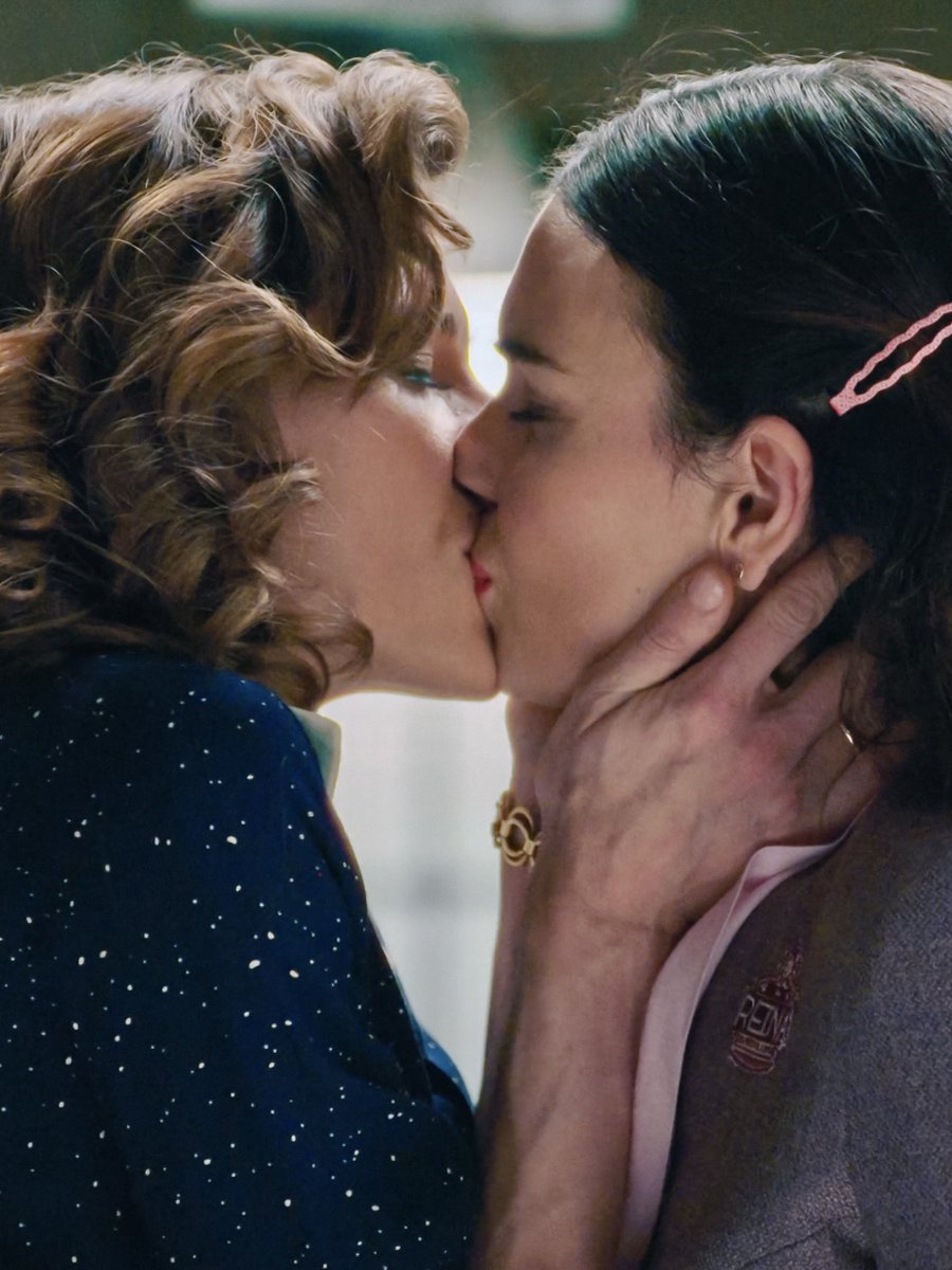 maría 🧁🐾🍫👻 tweet media