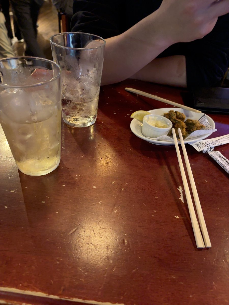 ゆーしー tweet media