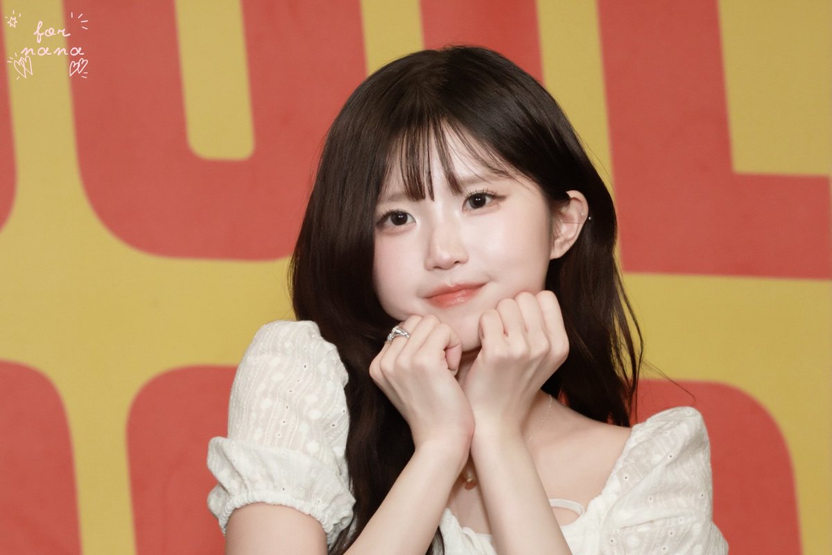 shynana99's tweet photo. 260404 HQ

かわいい🥰🥰🥰

#송하영 #SongHaYoung
#프로미스나인 #fromis_9 https://t.co/N9IyBhSTVu