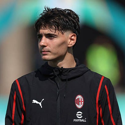 Milan Posts tweet media