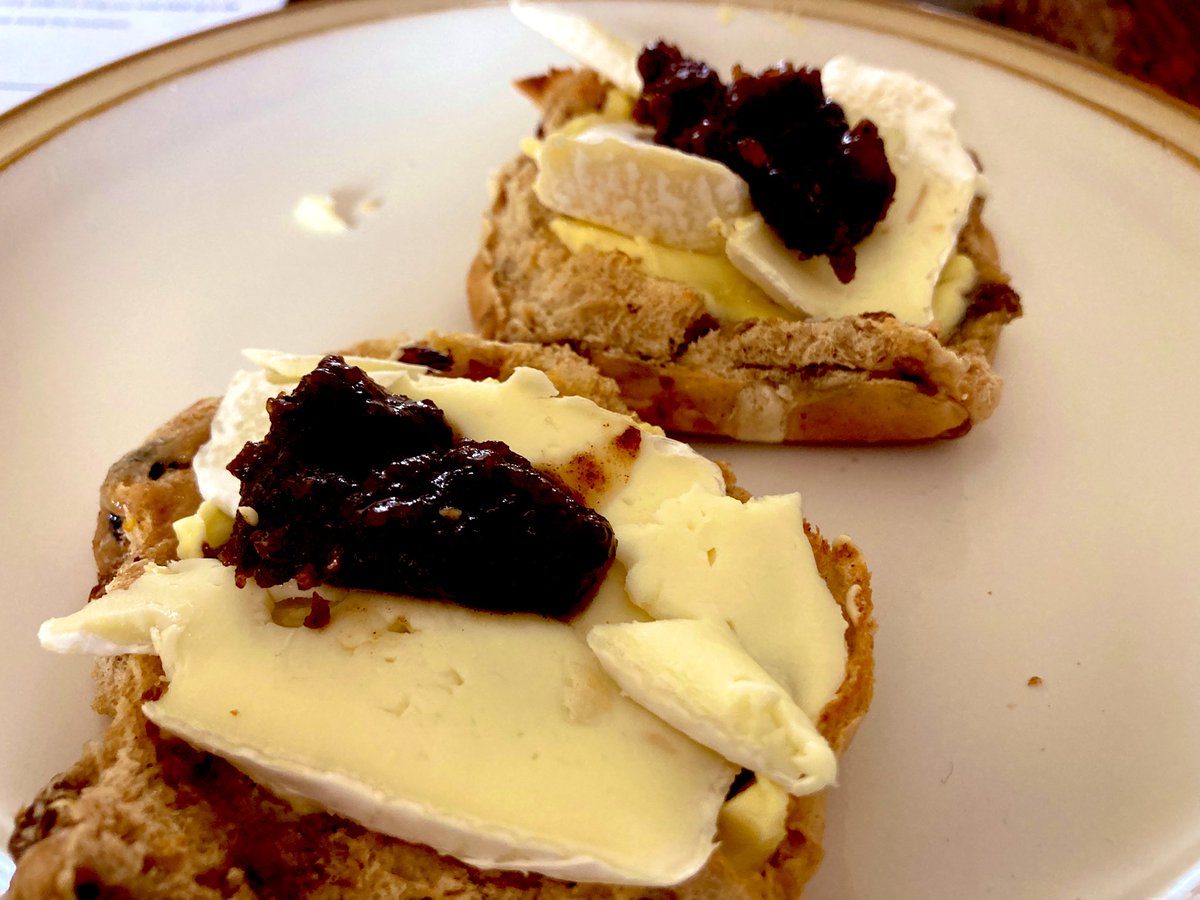 Charlotte Morgan tweet media