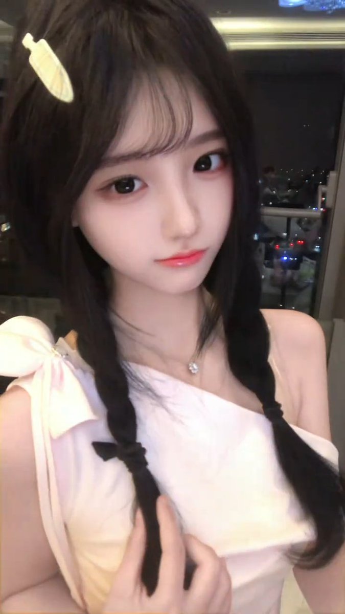 蔡文姬 tweet media