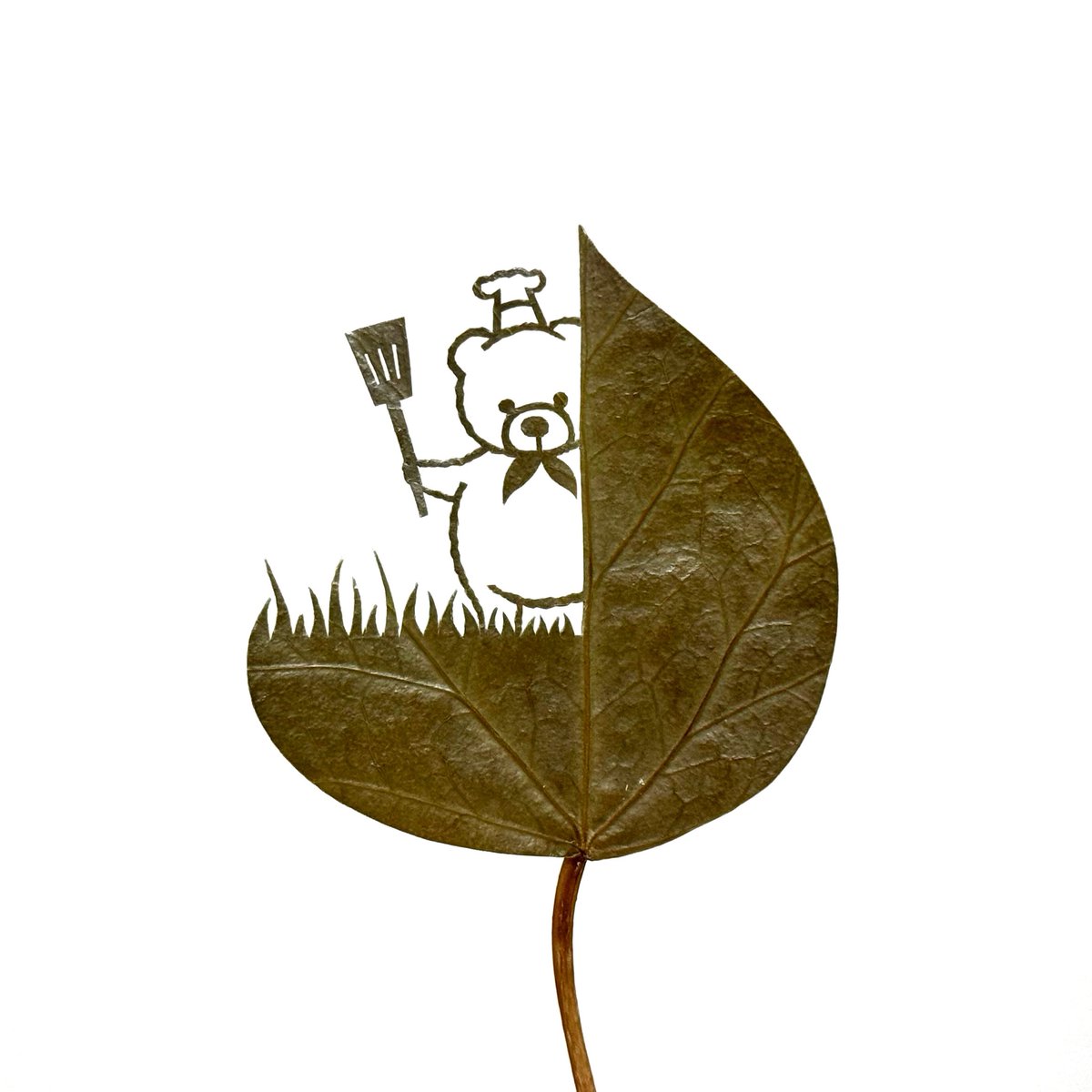 リト@葉っぱ切り絵 tweet media