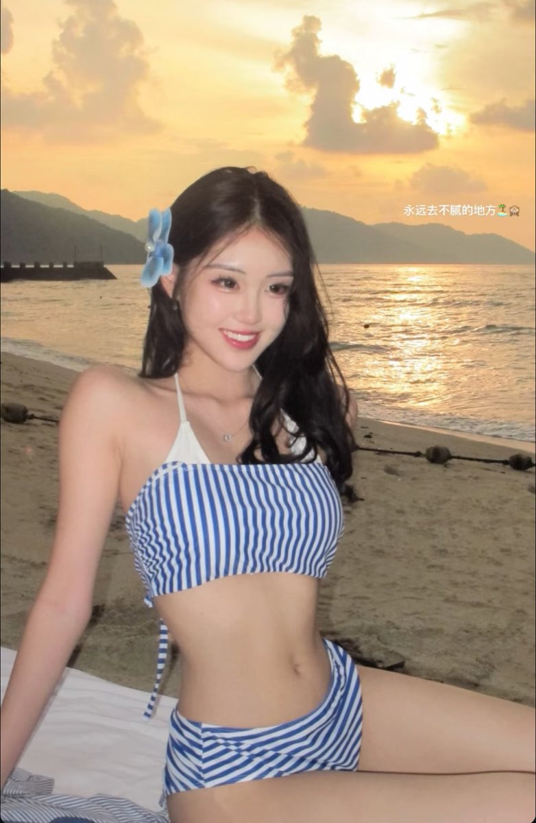 sg midriffs tweet media