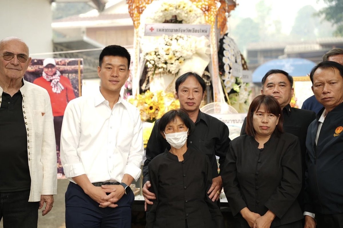 ณัฐพงษ์ เรืองปัญญาวุฒิ (เท้ง) tweet media