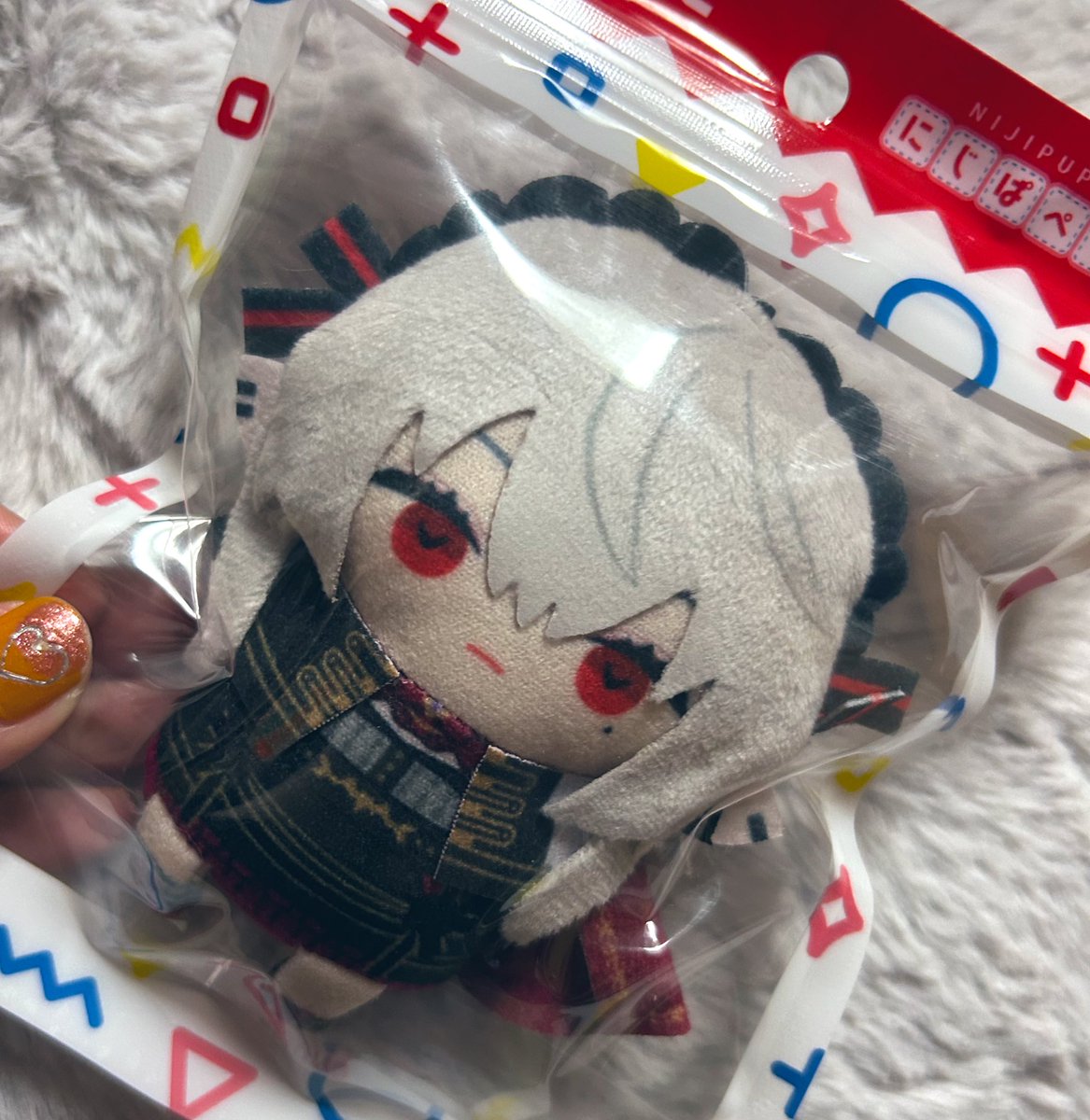 manaty514's tweet photo. 誕生日まで１ヶ月以上先やけどって、
プレゼントにまさかのサーニャちゃん
もらった😭😭😭
メイド服叶は、エイプリルフールに
ちゃんと買ったから、かわいい子たち
連れてアフヌンいくぞ！！
お嬢様とメイドや🫶 https://t.co/PbQDWSx93s