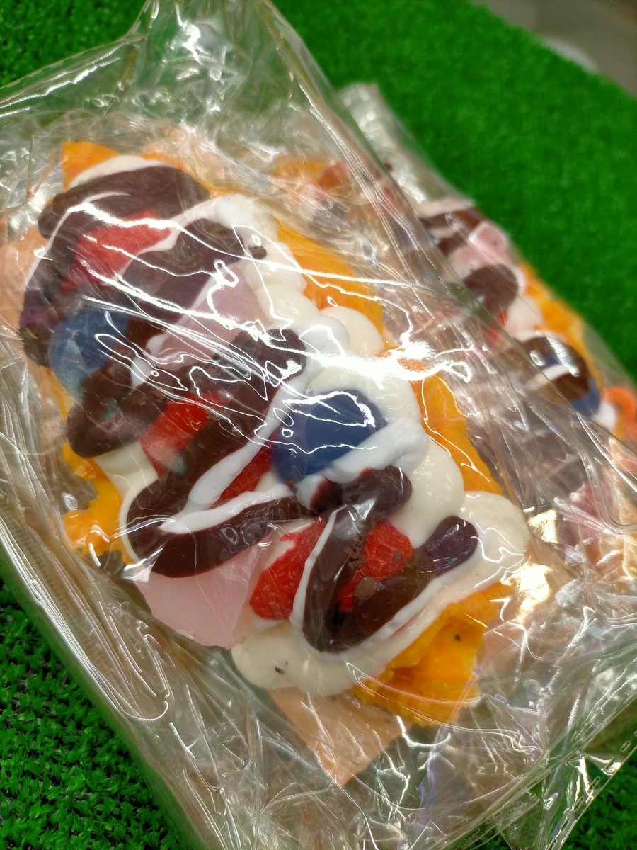 amuseumtsushima's tweet photo. 🌸新景品入荷情報 📷 #アミュージアム津島店 #クレーンゲーム コーナーにスクイーズが4種類新登場📷
🥚ダブルたまご🍳
🍓チョコストロベリー🍓
🍅トマトレタスバーガー🍅
🍓フルーツクロワッサン🥐
是非GETしにきて下さいネ！
#プライズ#ゲームセンター #UFOキャッチャー #スクイーズ #水感スクイーズ https://t.co/PblHbuZXt9