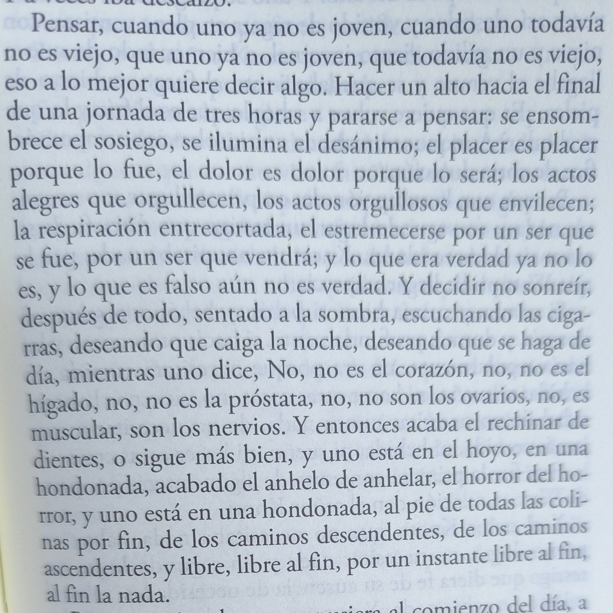 JVilluendas's tweet photo. ¿El mejor párrafo escrito nunca?

En 'Watt', de Samuel Beckett. https://t.co/edr8NpklHb