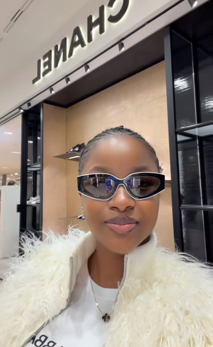 BIG LORRAINE⚡⚡ tweet media