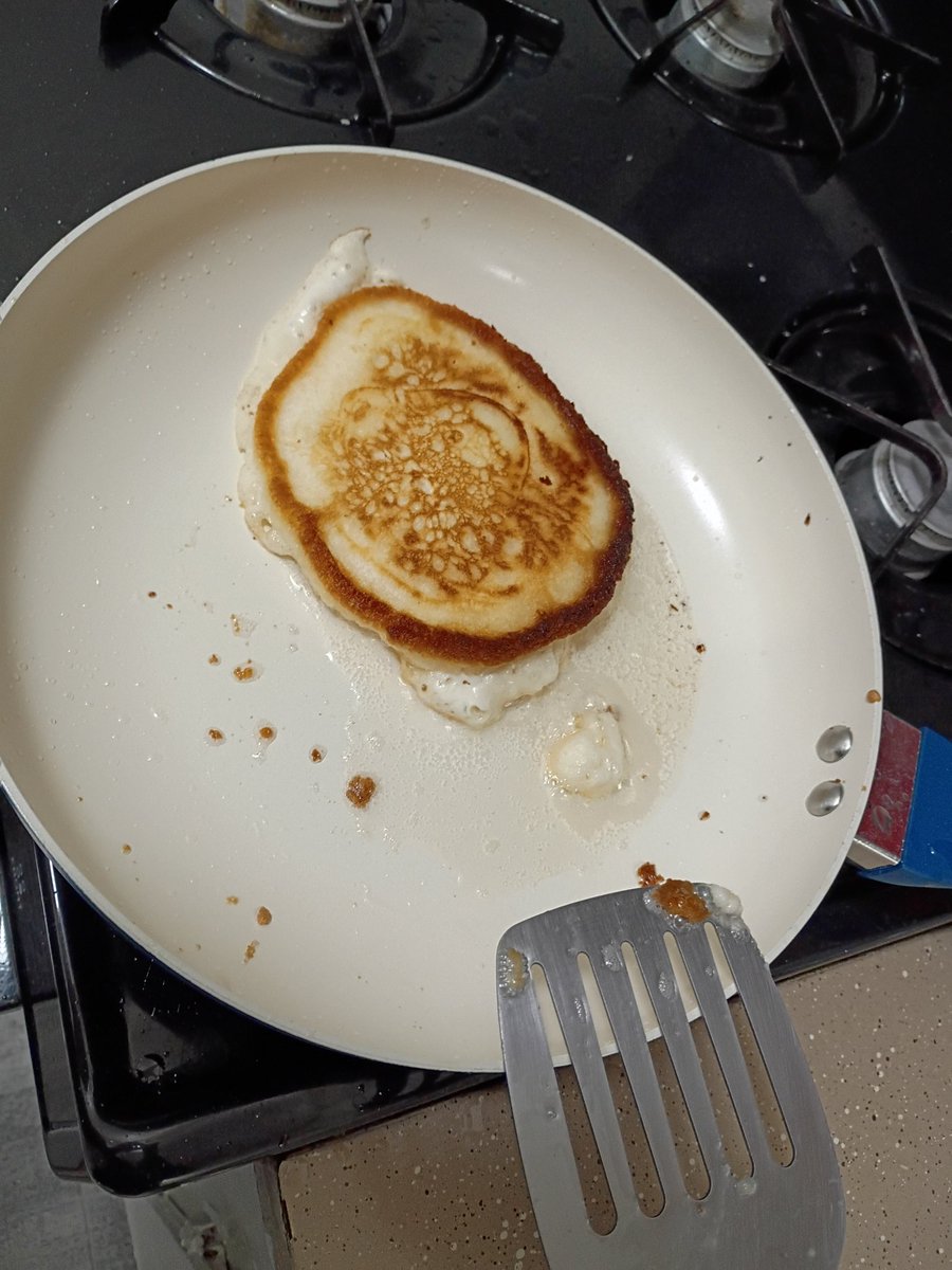 Cake_Kee_'s tweet photo. Time to make pancakes. π₯
.
. With Maple syrup
#cakecooking https://t.co/O4BTnLwsoM