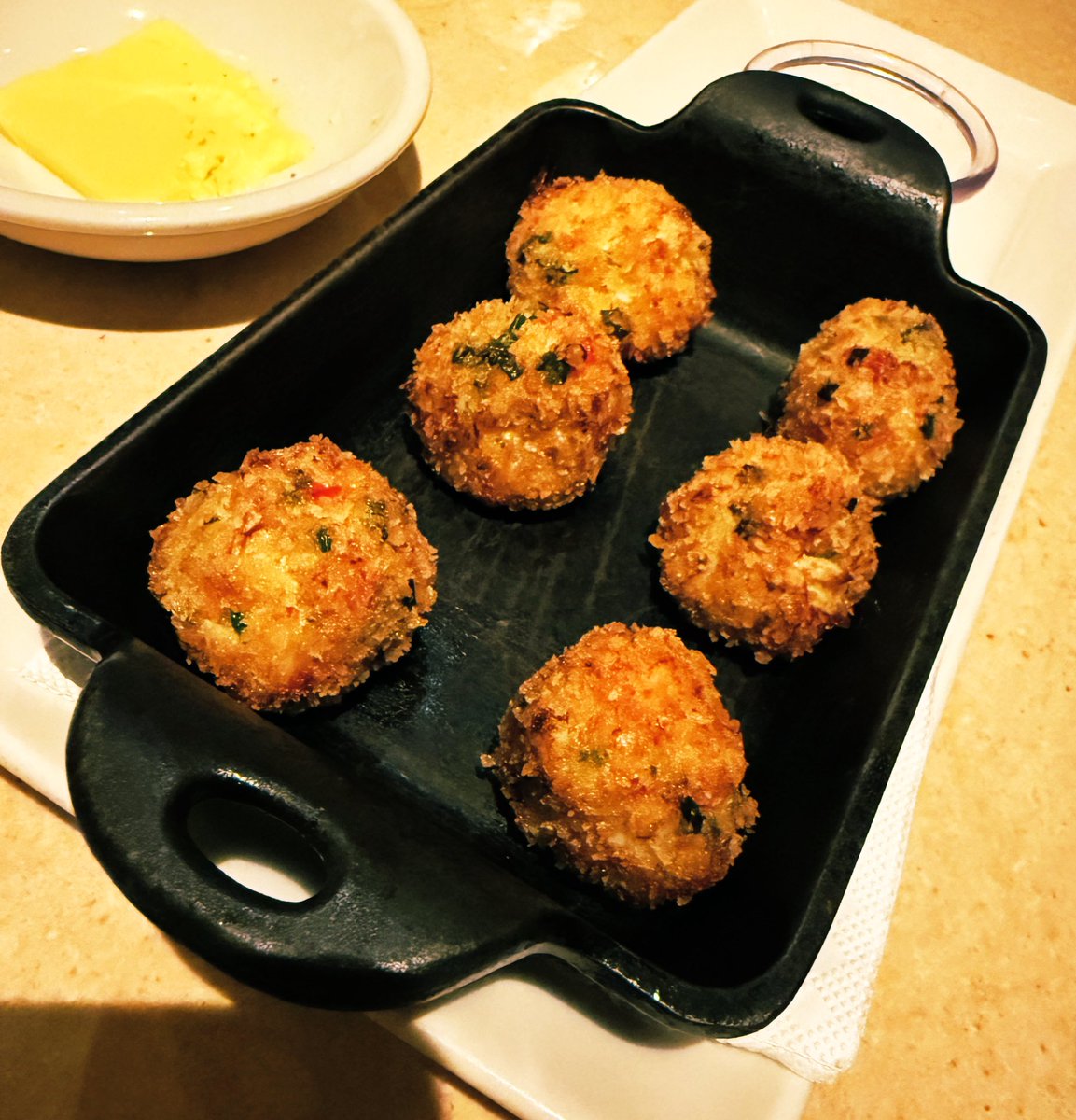 zip.🥸アリーナ着衣待機🐤 tweet media