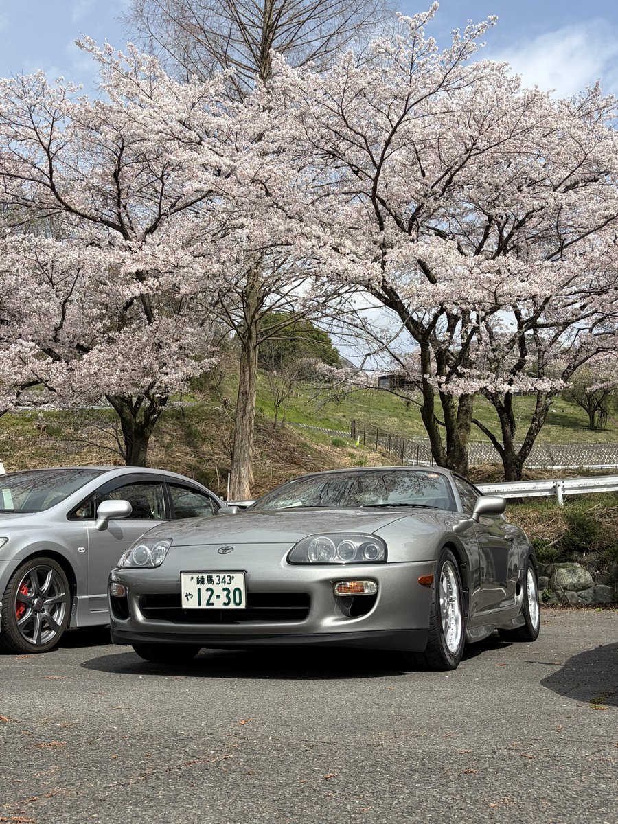 りょう tweet media