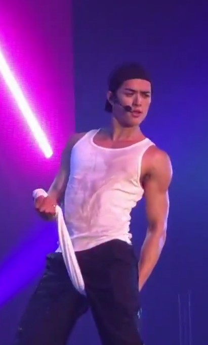 littlebutterfly tweet media