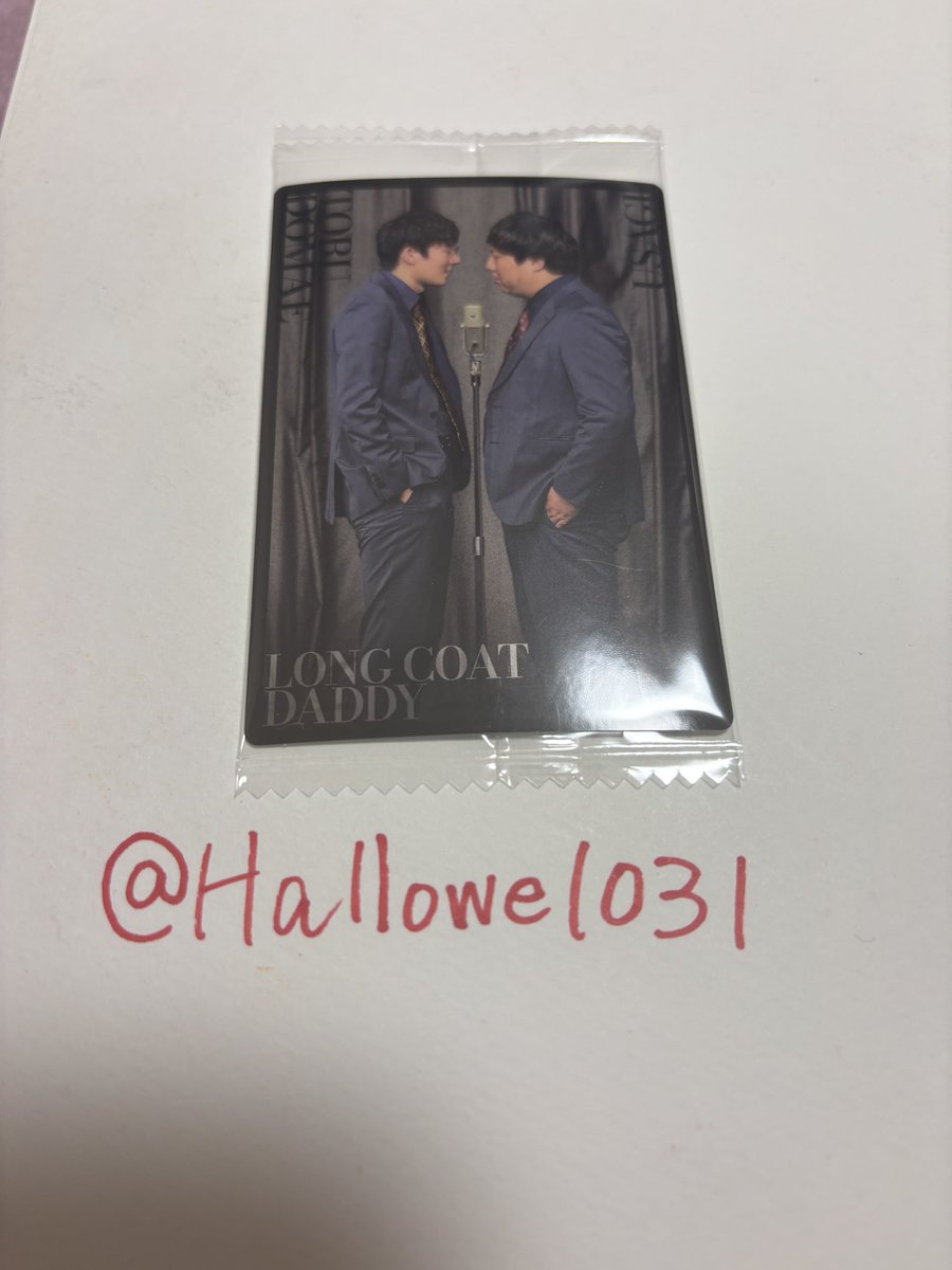 Halloween tweet media