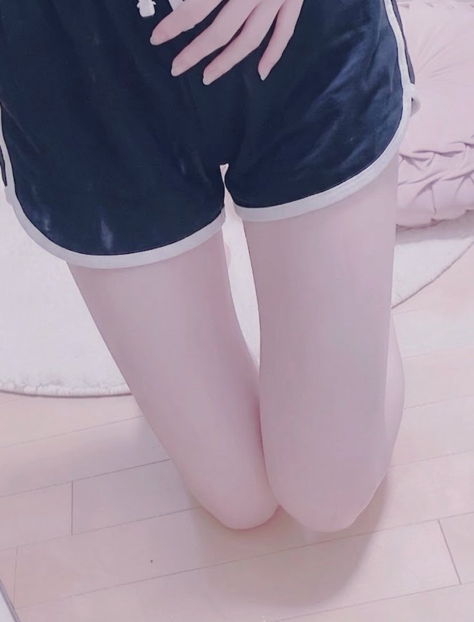 よる🌙 tweet media