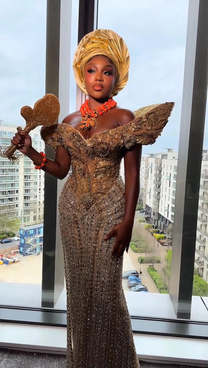 It’s Giving Whit tweet media