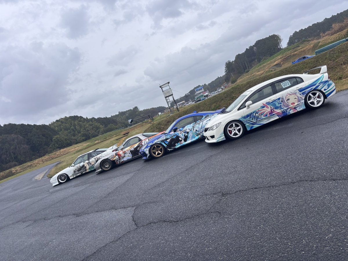 unicorrn016's tweet photo. 痛フェスお疲れ様でしたー
知り合いがルーキー枠で走ってるの見て俺も走りたくなっちゃった…
 #痛フェス https://t.co/IKZ7KyRhVr