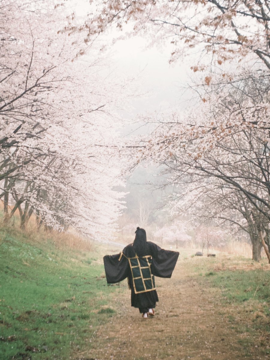 タツヒト tweet media