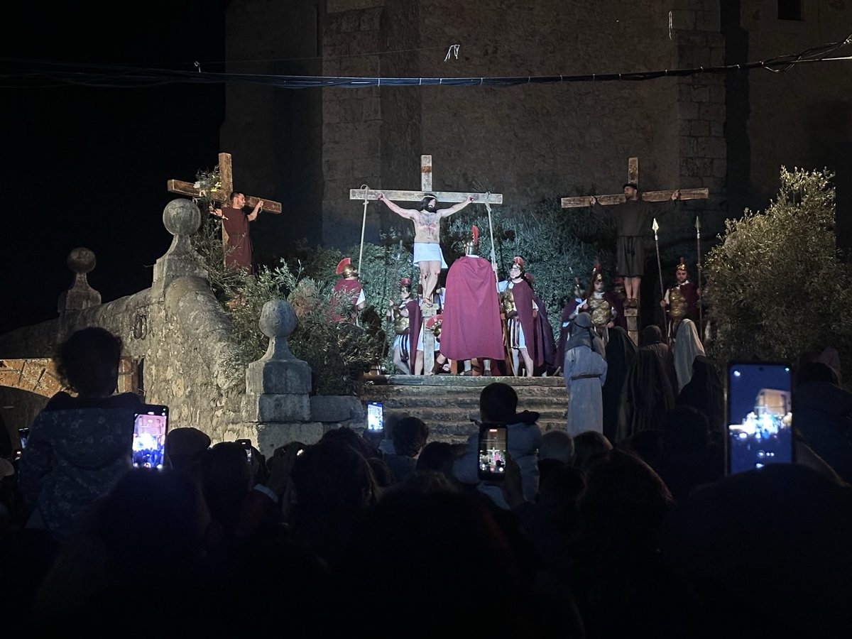 Ángel San Gregorio tweet media