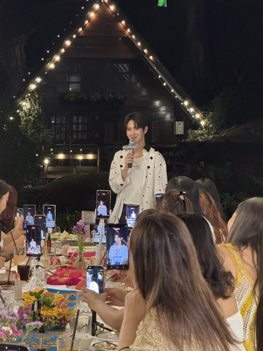 Friendly_Me tweet media