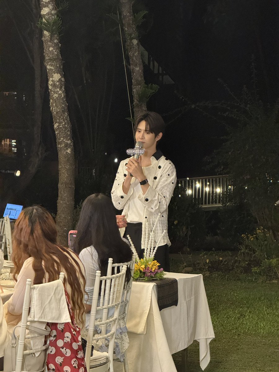 Friendly_Me tweet media