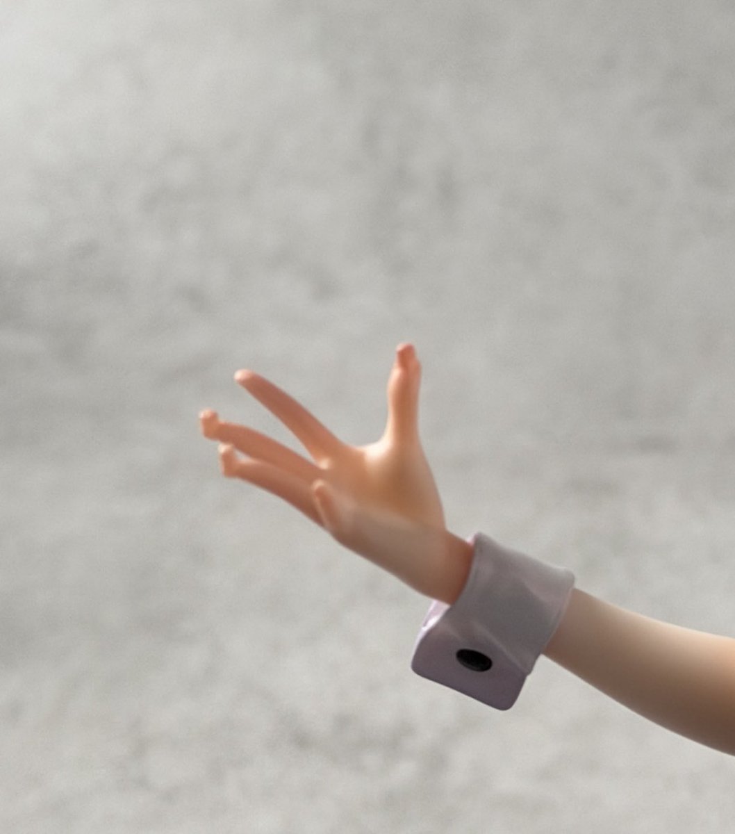 じでざいど tweet media