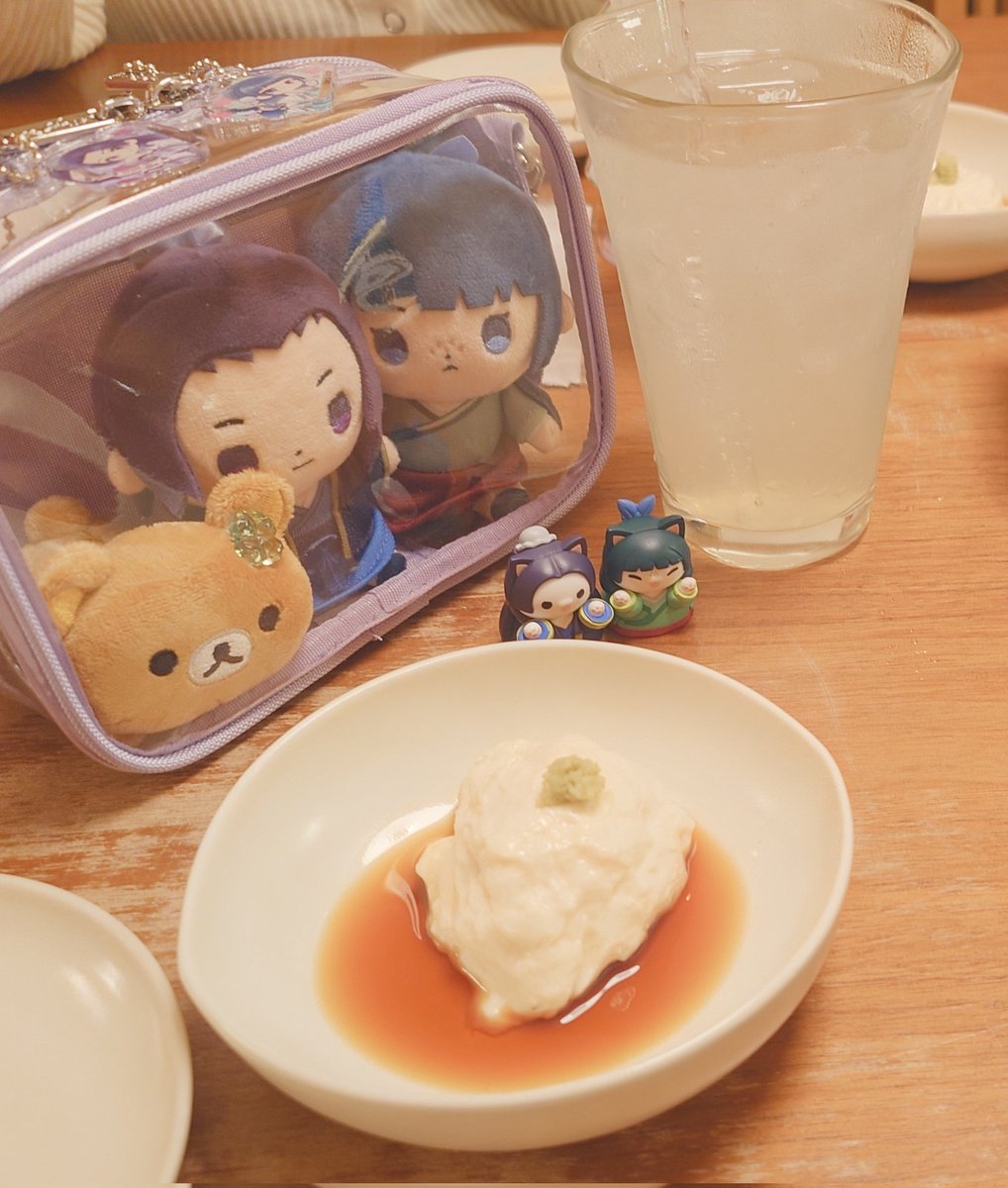 ぬいポーチ買ったけどもっちびふたりにはちょっと大きくて、隙間埋め