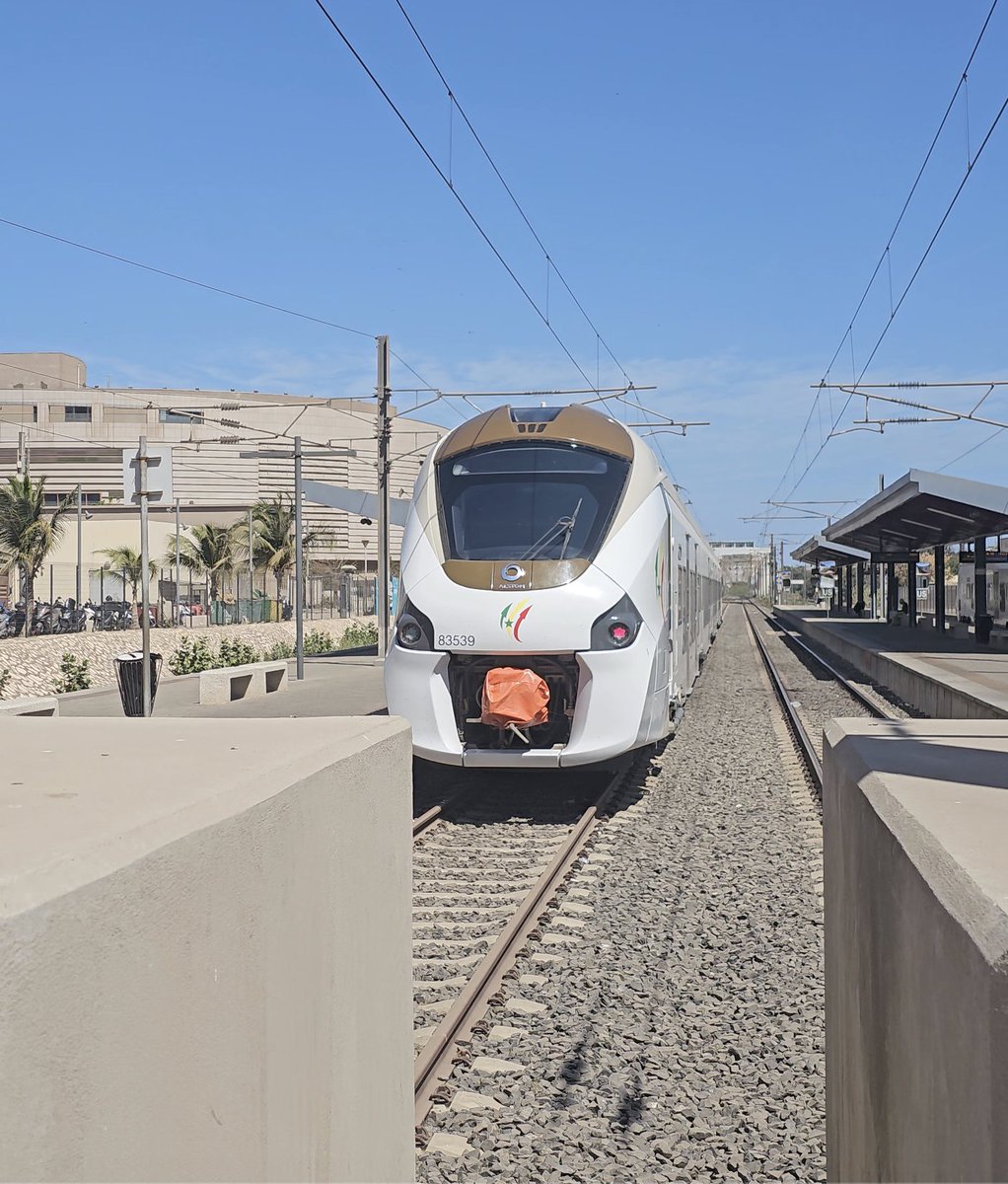 Simply_Railway's tweet photo. Tomorrow at 4:00 PM CET on YouTube: come along for a short train ride through Dakar, the vibrant capital of Senegal 🇸🇳 https://t.co/XL65Z8C9cF