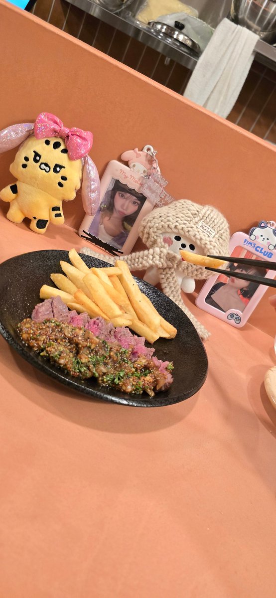 kuekochan's tweet photo. ばずシェフ👨‍🍳ご馳走様でした🙏🏻 ̖́-
まじで本当に美味しかったしボナペティのトークも冴え渡って🤭
夢に一歩近づいたね🫶
またゆっくり食事　𓌉◯𓇋しに来ます🩵 https://t.co/ooPN65ybNq