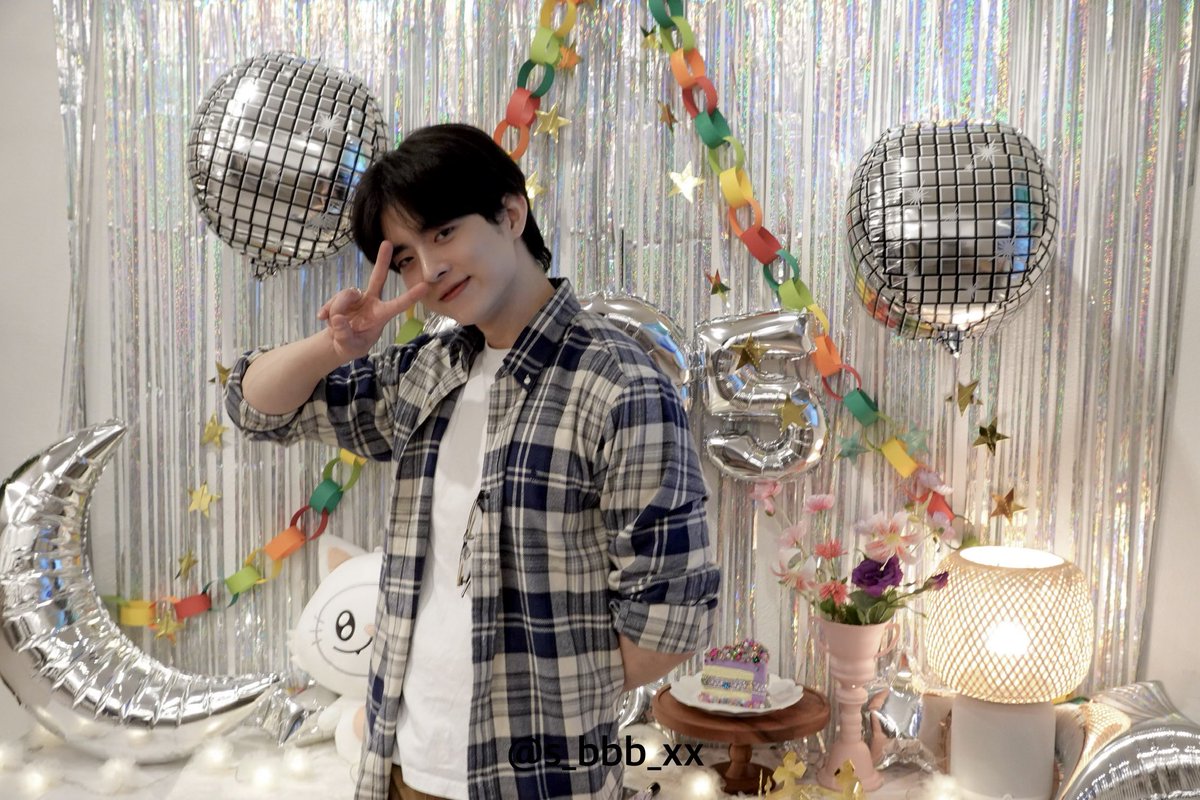 s_bbb_xx's tweet photo. 행사 마무리됐습니다!
와주신분들 모두 넘넘 감사드립니다😭💓🎂
수빈이 생일 축하해.ᐟ.ᐟ🫶

#Every_Colors_Of_Subin
#수빈 #Subin https://t.co/vJNBdkcuZX