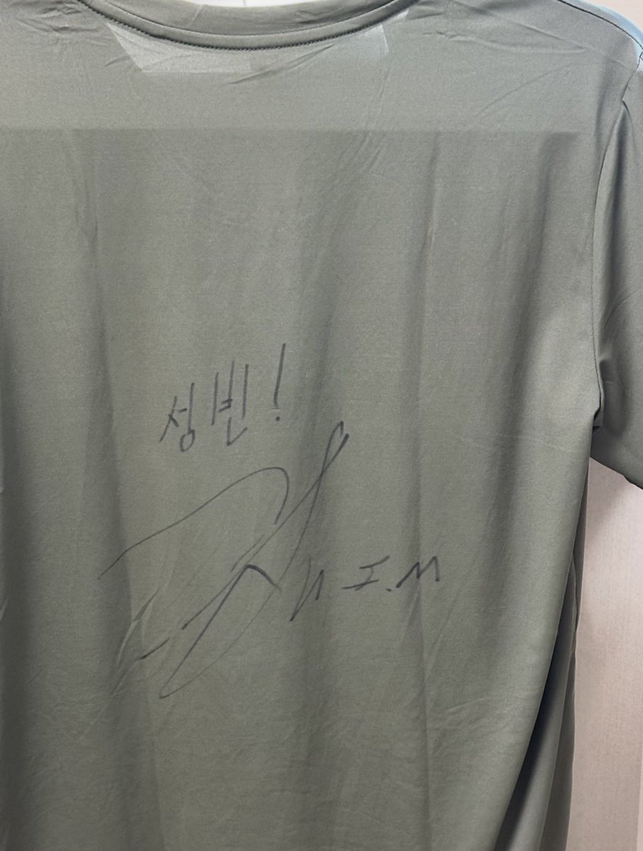 채바라기ᰔᩚ tweet media