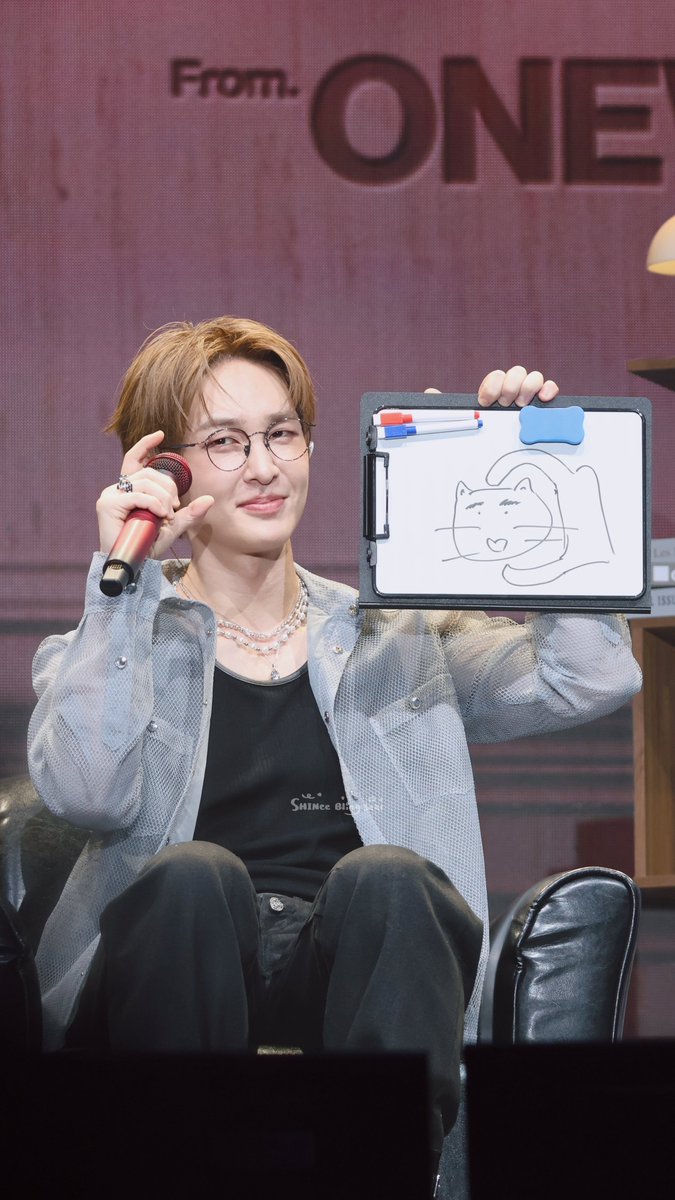 SHINeeBLINGstar TW tweet media