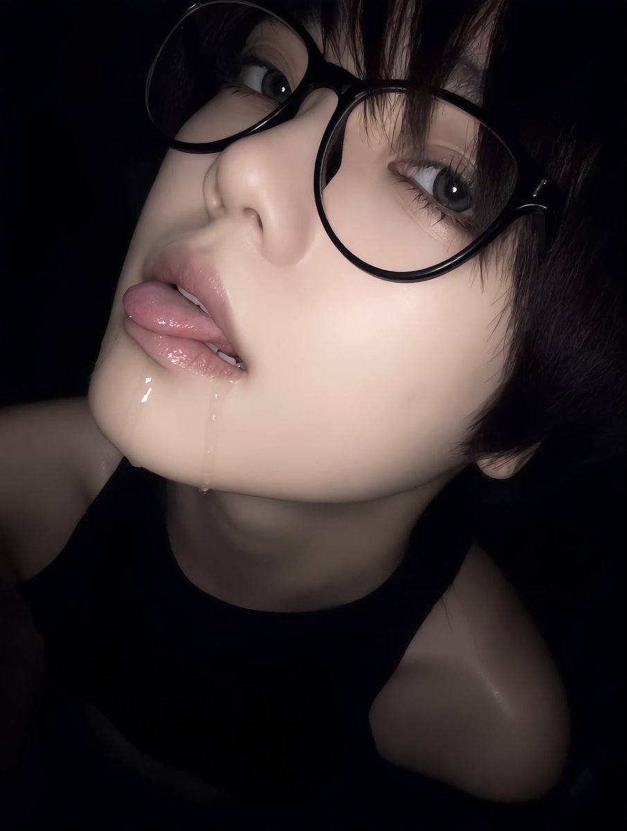 fallen_ser4ph's tweet photo. found some old pics and it's very clear i have an oral fixation 😭🤍 not ashamed. enjoy~!

#femboy #twink #sissy #nsfw #feminization #japanese #adult #porn #lgbtq https://t.co/9UMdopWYGX
