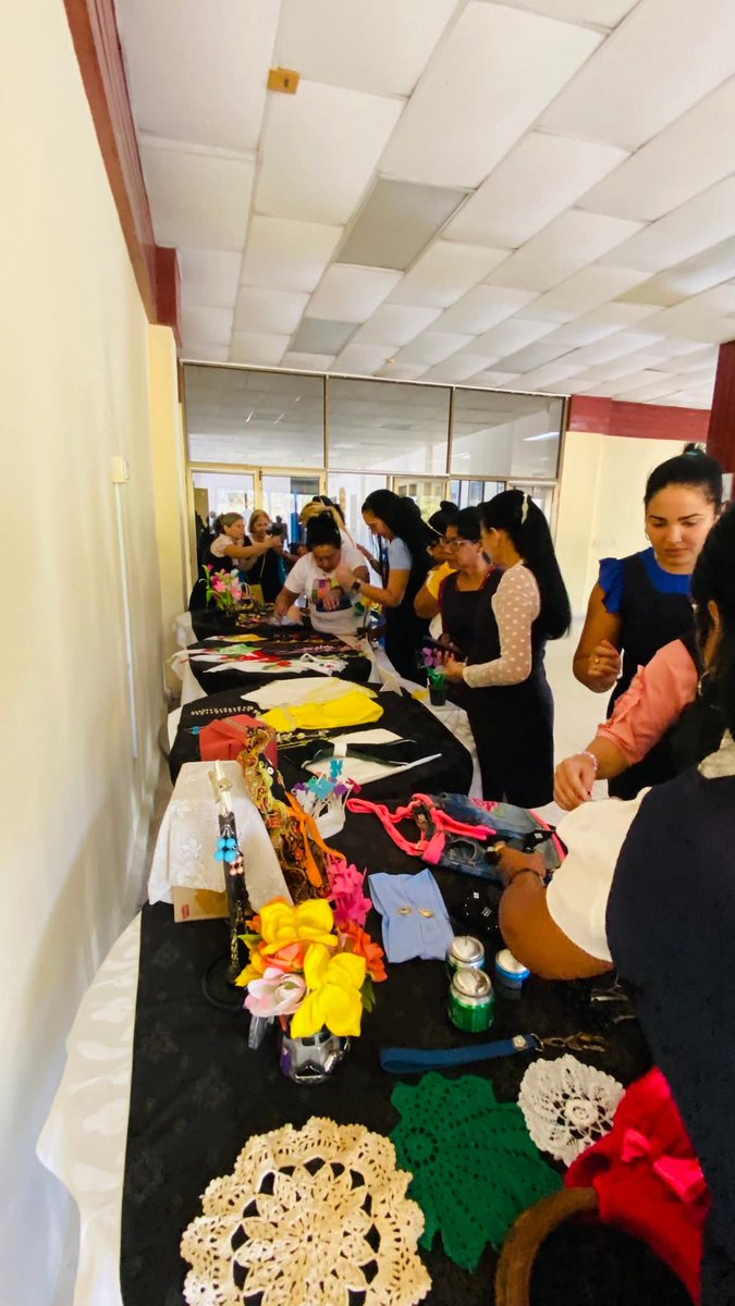 Eber Gell tweet media